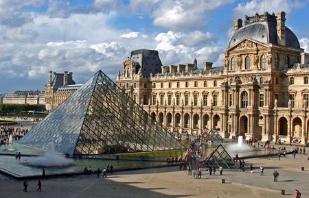 Bảo Tàng Louvre